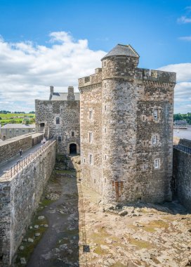 Blackness Kalesi, Falkirk, İskoçya konsey alanında uğursuz köyün yakınında.