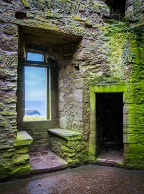 Dunnottar Kalesi iç görüş, Stonehaven yakınında, Iskoçya.