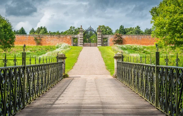 グラームス城の庭 アンガス スコットランド — ストック写真