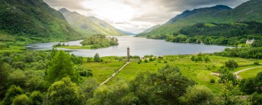 Glenfinnan Anıtı, Loch Shiel Başkanı, Inverness-Shire, Iskoçya.