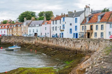 Yaz öğleden sonra Saint monans Limanı, Fife, Iskoçya.