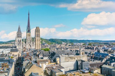 Gros-Horloge (Saat Kulesi) üst, Normandy Rouen panoramik görünümü. Fransa.