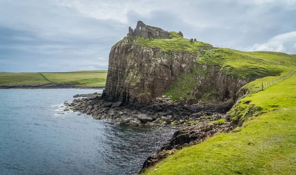Castillo Duntulm Ruinas Costa Norte Trotternish Isla Skye Escocia Cerca —  Fotos de Stock