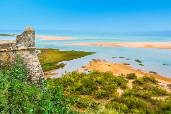 Cacela Velha, Vila Real de Santo Antonio yakınlarındaki eski balıkçı köyü, Algarve, Portekiz