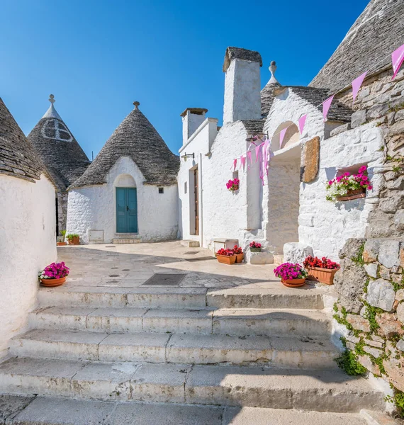 Vista Panorâmica Alberobello Famosa Vila Trulli Puglia Apúlia Sul Itália — Fotografia de Stock