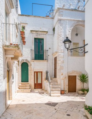 Locorotondo, bari Province, Apulia, Güney Italya manzaralı manzara.