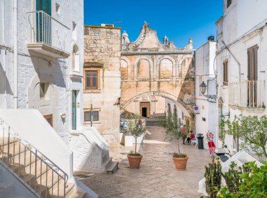 Ostuni, Brindisi ilinin manzaralı manzaralı, Apulia, Italya.