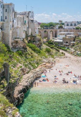 Polignano a Mare, Bari eyaletinde, Apulia (Puglia), Güney İtalya doğal görünürde.