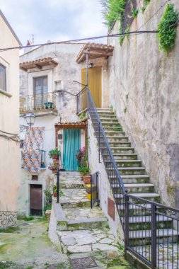 Vico Garganico, Foggia eyaletinde eski kırsal köy, Puglia, Italya manzaralı manzara.