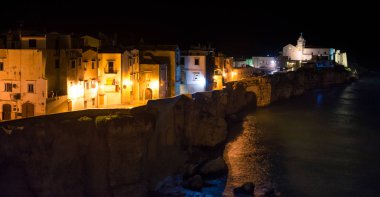 Apulia (Italya, Foggia Eyaleti 'nin ünlü 
