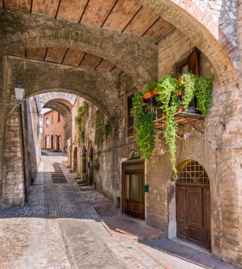 Narni, Terni eyaletinin antik kenti. Umbria, Orta İtalya.