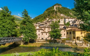 Scheggino, İtalya'nın Umbria bölgesindeki Perugia eyaletinin pastoral köyü.