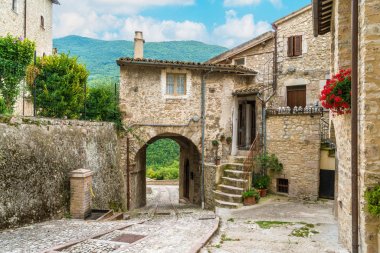 Vallo di Nera, İtalya'nın Umbria bölgesinde Perugia eyaletinin güzel antik köyü.