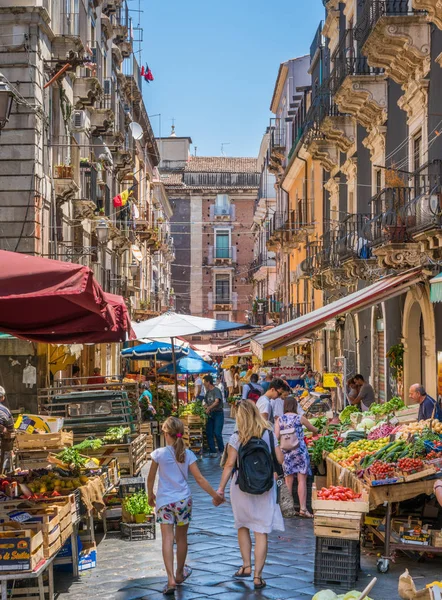 Der Farbenfrohe Und Lebendige Markt Von Catania Einem Sommermorgen Sizilien — Stockfoto