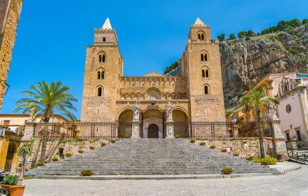Catedral Cefalu Día Soleado Verano Sicilia Sur Italia — Foto de Stock