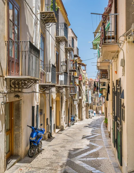 Uma Rua Acolhedora Cefalu Rica Detalhes Cores Sicília Sul Itália — Fotografia de Stock