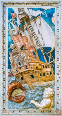 Palermo Santa Caterina Kilisesi'nde Barok bas rölyef. Sicilya, Güney İtalya. Temmuz-05-2018