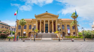 Palermo'daki Teatro Massimo. Sicilya, Güney İtalya.