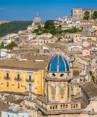 Ragusa Ibla'nın panoramik manzarası, Sicilya'daki barok kasaba (Sicilya), Güney İtalya.