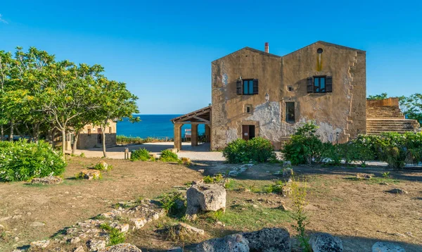 Selinunte Akdeniz manzarası, Sicilya antik Yunan kenti, İtalya.