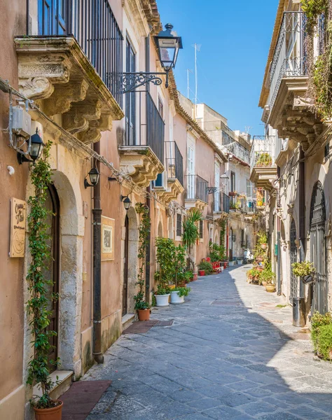 Une Route Étroite Pittoresque Ortigia Siracusa Vieille Ville Sicile Italie — Photo