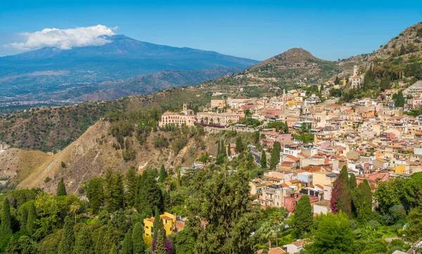 Panoramiczny Widok Taorminy Wulkanu Etna Starożytnego Greckiego Teatru Prowincja Mesyna — Zdjęcie stockowe