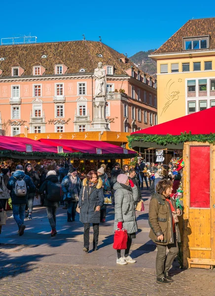 Kerstmarkt Bolzano Een Zonnige Winterdag Trentino Alto Adige Italy December — Stockfoto