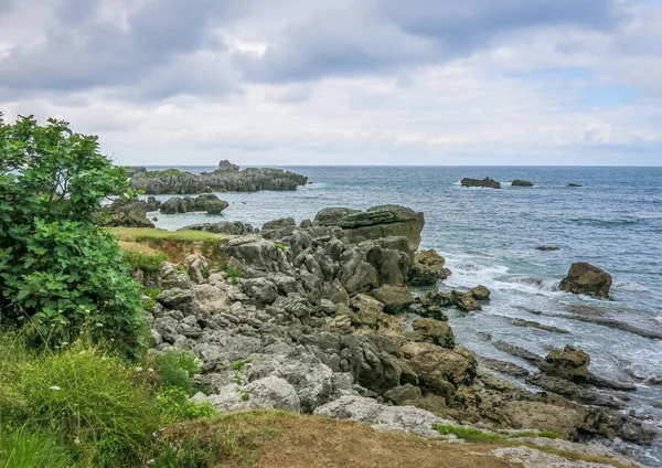 Felsige Küste Noja Kantabrien Nordspanien — Stockfoto