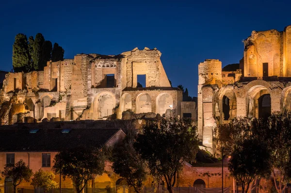 Der Circo Massimo Und Die Palatin Hügel Ruinen Beleuchtet Bei — Stockfoto