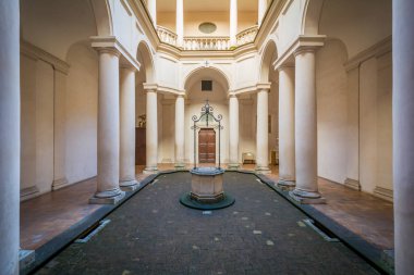 San Carlo alle Quattro Fontane kilisesinde manastır (Dört Çeşme'nin yanındaki Aziz Charles), Borromini'nin çalışmaları, Roma, 07-02-2017