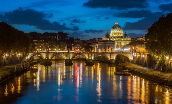 Bir Yaz Akşamı Roma Silueti Umberto Köprü Görüldüğü Gibi Arka — Stok fotoğraf