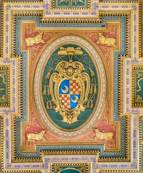 Cardinal Coat Arms Ceiling Church San Marcello Corso Rome Italy — Stock Photo, Image