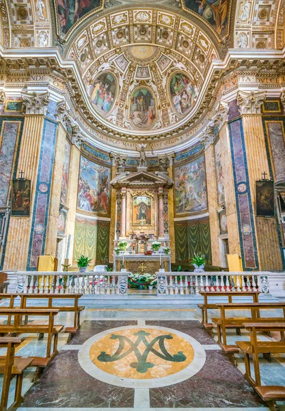 Κεντρικός Βωμός Στην Εκκλησία Της Santa Maria Monti Στη Ρώμη — Φωτογραφία Αρχείου