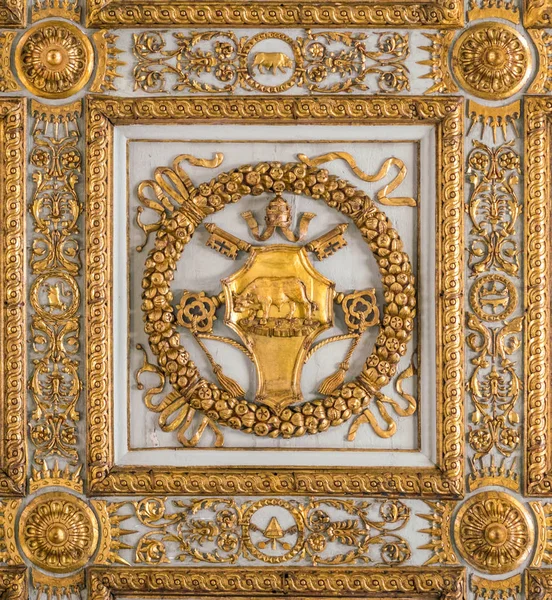 Het Wapenschild Van Borgia Het Plafond Van Basiliek Van Santa — Stockfoto