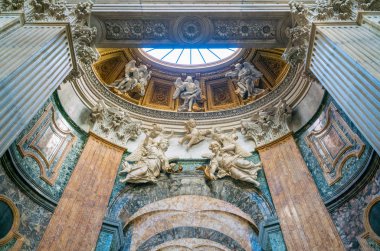 Roma,İtalya'daki Agone'deki Sant'Agnese Kilisesi'nin ayrıntıları. Nisan-14-04-2018