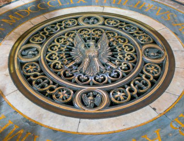 Roma,İtalya'daki Agone'deki Sant'Agnese Kilisesi'nin zemininde mühür. Nisan-14-04-2018