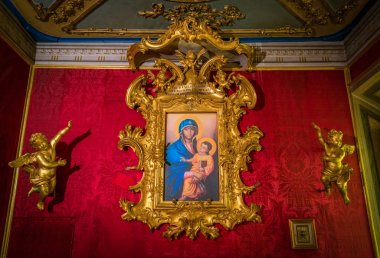 Roma'daki Quirinal'daki Aziz Andrew Kilisesi'ndeki Aziz Stanislaus şapeli. 12-Aralık 2017