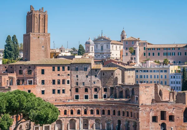 Roma Daki Vittorio Emanuele Anıtı Ndan Trajan Pazarı Nın Panoramik — Stok fotoğraf