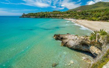 Marina di Camerota, Cilento, Campania, Güney İtalya'da inanılmaz Akdeniz manzarası.