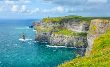 Uçurumlar, Moher, İrlanda, County Clare en popüler turistik doğal görünümünü.