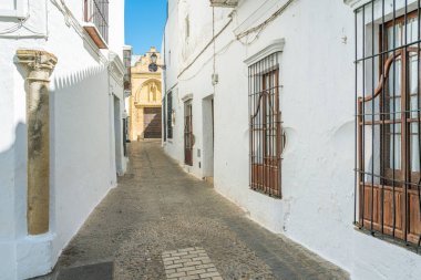 Arcos de la Frontera'da doğal yaz manzarası, Cadiz eyaleti, Endülüs, İspanya.