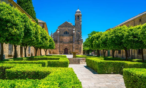 Vista Verano Ubeda Con Hermosa Iglesia Sacra Capilla Del Salvador — Foto de Stock