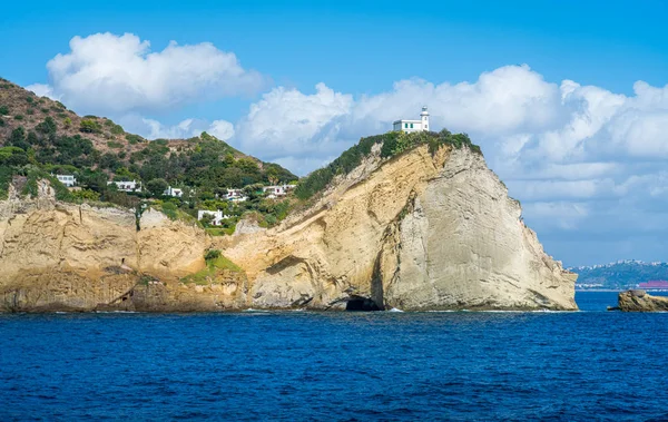 Kap Miseno Mit Leuchtturm Von Der Fähre Nach Procida Aus — Stockfoto