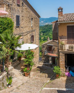 Viterbo, Lazio, İtalya 'daki Civitella d' Agliano kasabasında manzara..