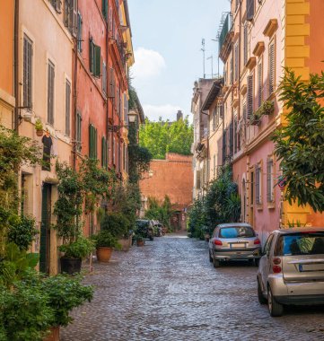 Resimli Rione Trastevere bir yaz sabahı, İtalya, Roma 'da. 