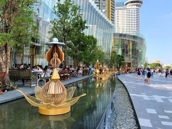 Bangkok Thailand Nov 2018 Many People Visiting New Shopping Mall — Stock Photo, Image