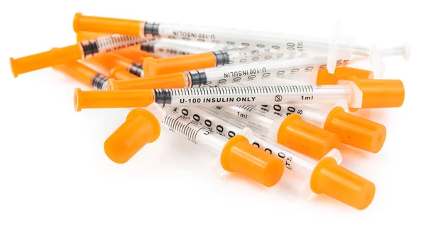 Hromadu Stříkaček Pro Inzulin Izolovaných Bílém Pozadí — Stock fotografie