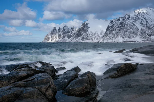 Vista Panorámica Los Alpes Noruegos Mar Invierno — Foto de Stock