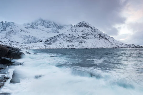 Vista Panorâmica Dos Alpes Noruegueses Mar Inverno — Fotografia de Stock