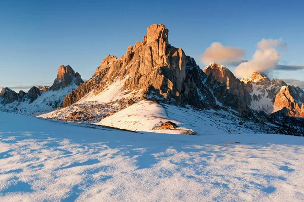 Vista Panoramica Delle Alpi Dolomitiche Sulla Neve Italia Europa — Foto Stock